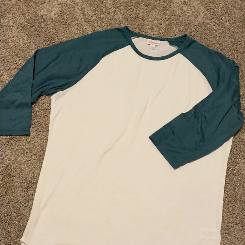 Lularoe Randy Tee - Picture 3 of 3